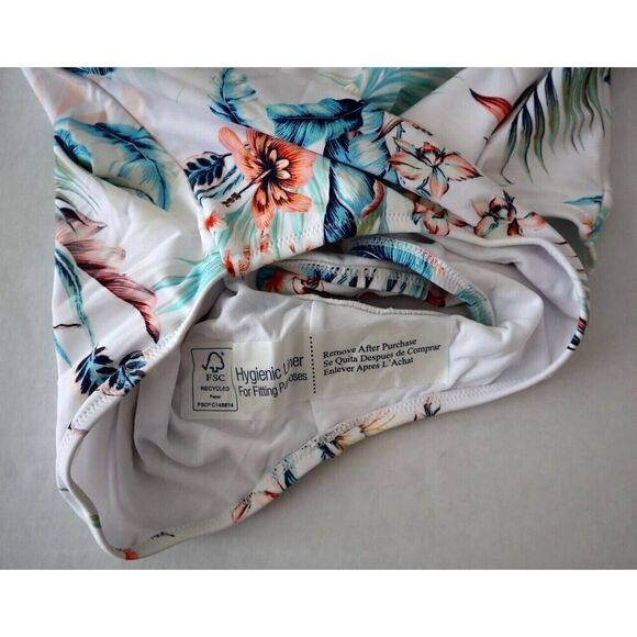 Raisins Curve H840581 Women's Plus Sz 14W White Tortuga One-Piece Swimsuit - Picture 6 of 13